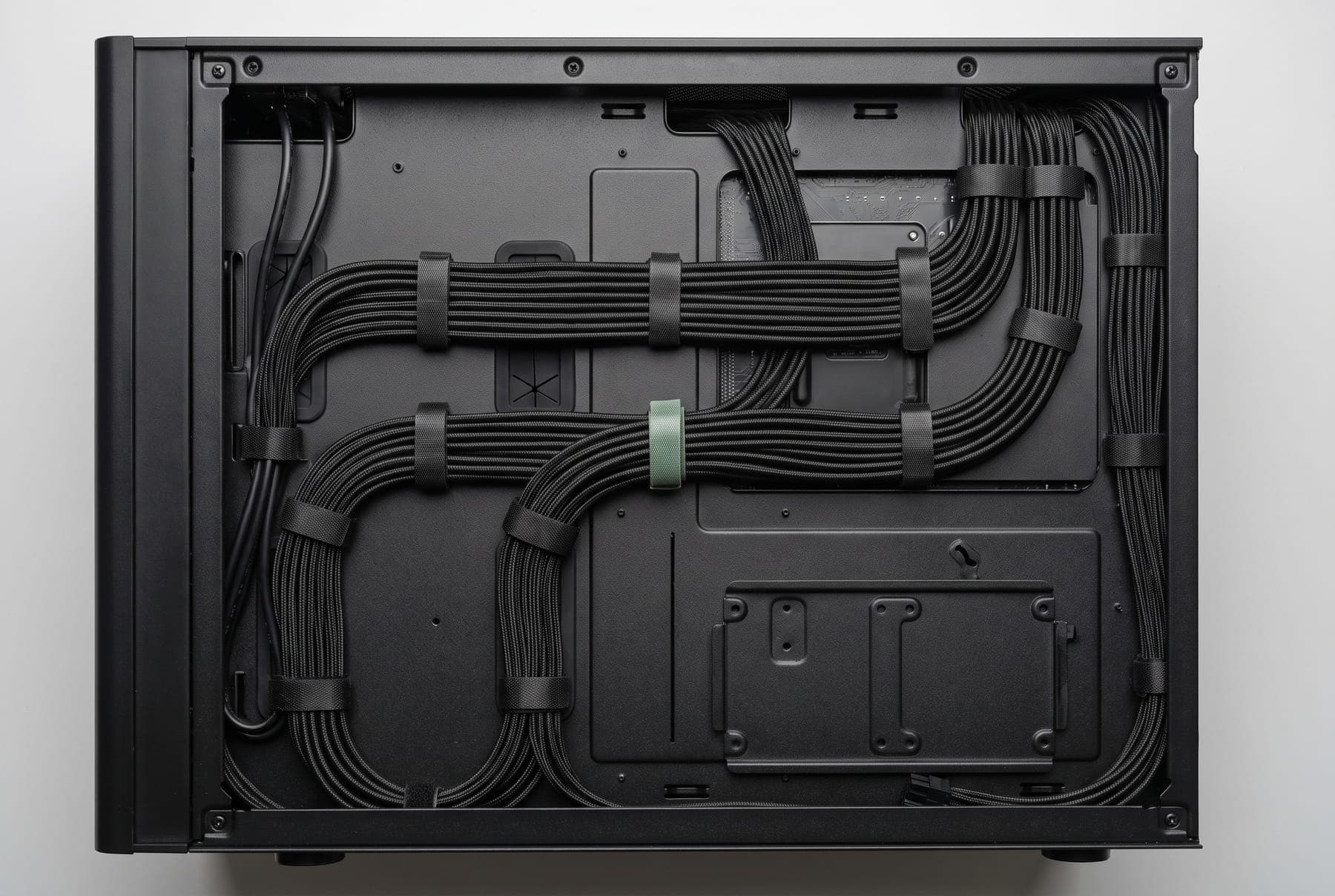 Montaje limpio: gestión de cables paso a paso